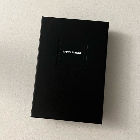 ***BRAND NEW*** Monogram Cassandre YSL Mini Wallet - Picture 3 of 7